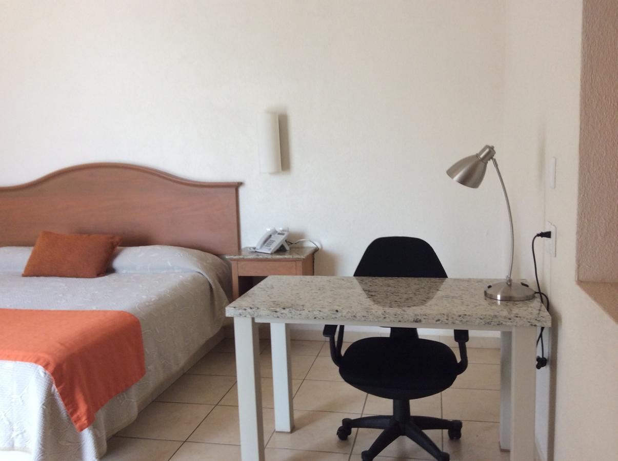 Hotel Fuerte Real Ciudad Guzman Esterno foto